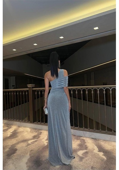 Lior Design Kadın Şık Model Tek Omuz Yırtmaçlı Abiye Elbise Gri