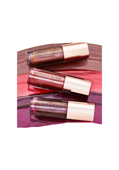 Revolution Shimmer Bomb Daydream Pink Lip Gloss
