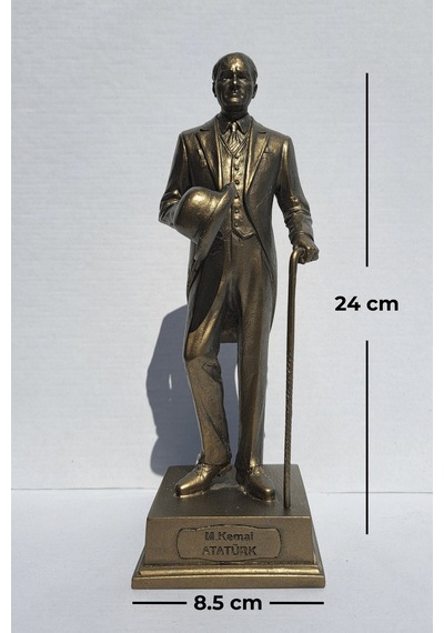 Şapkalı Atatürk Heykeli Biblo - Büyük Boy
