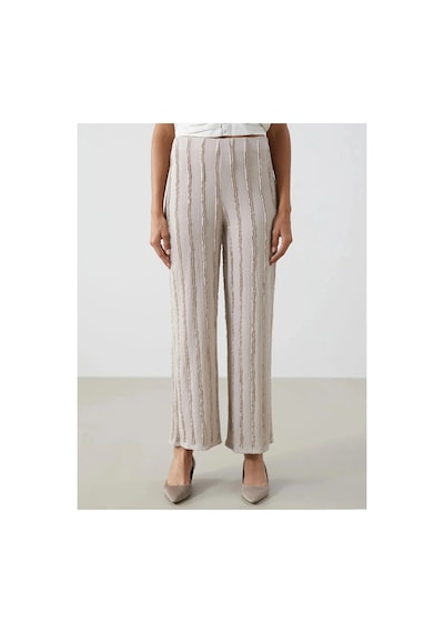 LC Waikiki Lcwaıkıkı Classic Bej Beli Lastikli Dokulu Geniş Paça Kadın Pantolon Lıght Grey LC Waikiki Lcwaıkıkı Classic Bej Beli Lastikli Dokulu Geniş Paça Kadın Pantolon Lıght Grey