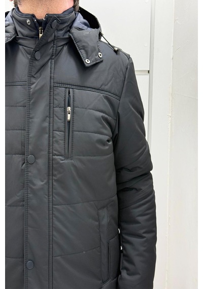 Marco Muratti Dmctekstil Erkek Mrc-472-001 Hakim Yaka Normal Kalıp Kapüşonlu Fermuar Ve Çıtçıt Kapamalı Kışlık Mont Lacivert Marco Muratti Dmctekstil Erkek Mrc-472-001 Hakim Yaka Normal Kalıp Kapüşonlu Fermuar Ve Çıtçıt Kapamalı Kışlık Mont Lacivert