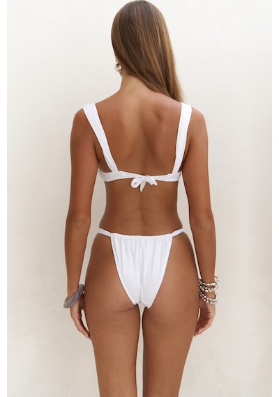 Mai Collection Mai Studios Co. Larasis Çiçek Detaylı Beyaz Bikini Altı Beyaz