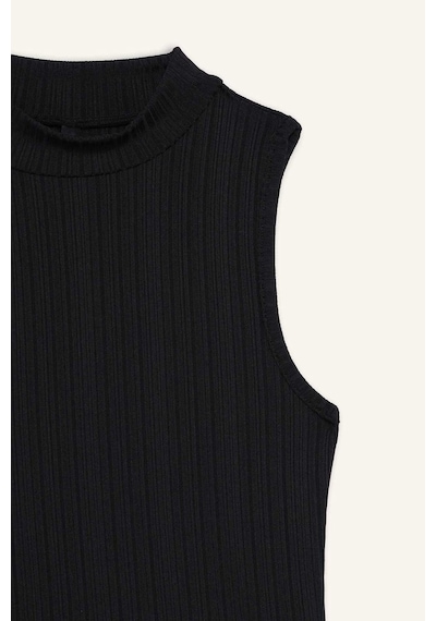 Defacto Slim Fit Dar Kesim Yarım Balıkçı Yaka Fitilli Kaşkorse Atlet C7703ax25spbk81 Siyah