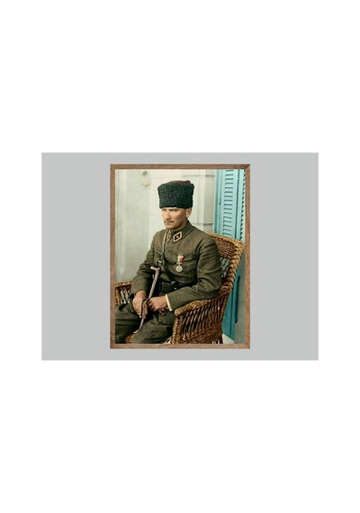 Poster Atatürk Tablosu Yüksek Kalite Tek Parça Ahşap Ceviz Eskitme Çerçeveli Çok Renkli - 815202530 Çok Renkli Poster Atatürk Tablosu Yüksek Kalite Tek Parça Ahşap Ceviz Eskitme Çerçeveli Çok Renkli - 815202530 Çok Renkli