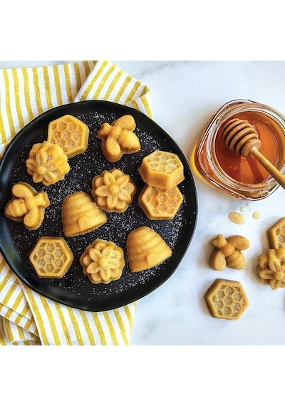 Nordicware Meşgul Arılar Mini Kek Kalıbı 94777 Altın