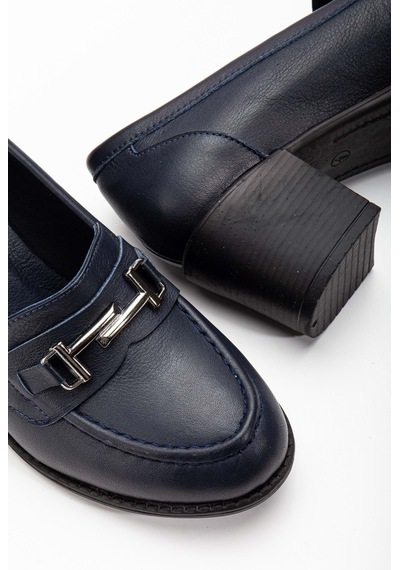 Analin Shoes Kadın Hakiki Deri Tokalı Klasik Topuklu Ayakkabı Lacivert