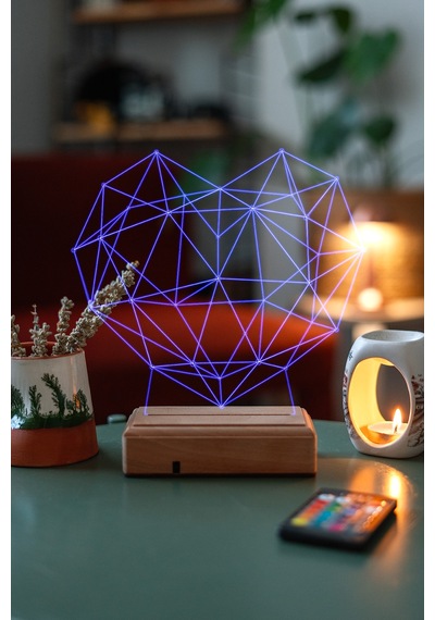 Özel Tasarım 3D Geometrik Kalp Masaüstü Led Lamba