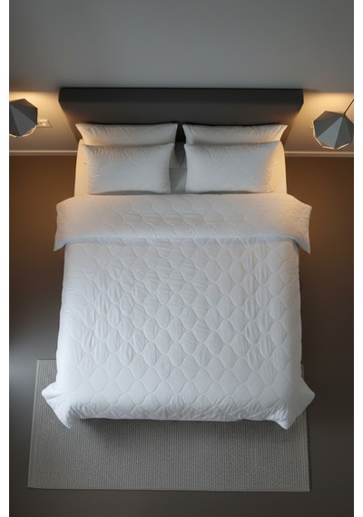 Ultra Yumuşak Kapitone Silikon Yorgan Tek Kişilik 155x215cm 1 Adet Yastık Koruyucu Kılıf Dahil Beyaz