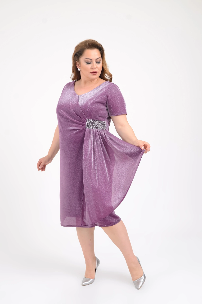 Lilas Xxl Büyük Beden Mürdüm Renkli Kısa Kollu V Yaka Likralı Simli Abiye Elbise Koyu Mürdüm Lilas Xxl Büyük Beden Mürdüm Renkli Kısa Kollu V Yaka Likralı Simli Abiye Elbise Koyu Mürdüm