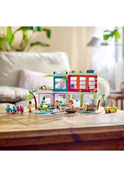 LEGO® Friends 41709 Yazlık Ev 686 Parça
