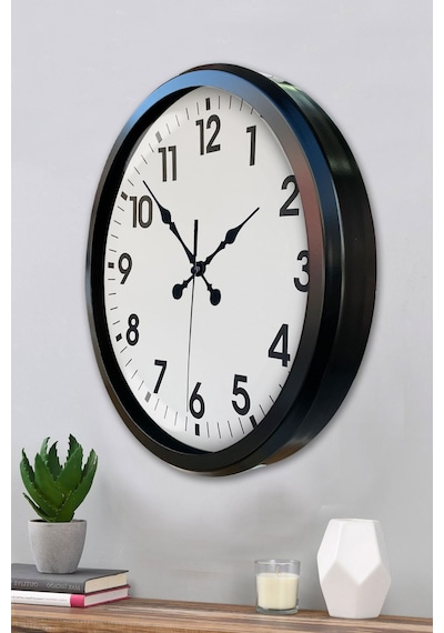 Siyah Klasik 52 Cm Modern Duvar Saati Çok Renkli