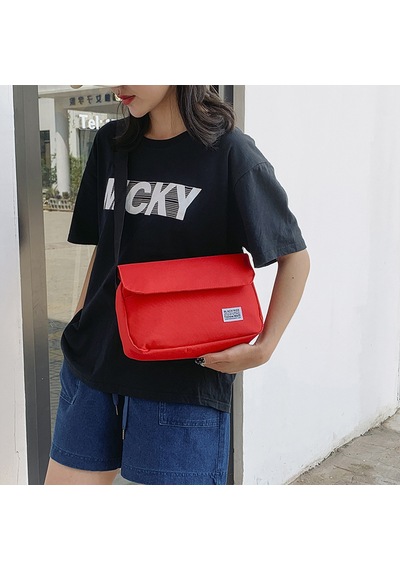 Dachuang "günlük Kullanım Ve Seyahat İçin Flep Kapanışlı Katı Siyah Naylon Crossbody Çanta" Red