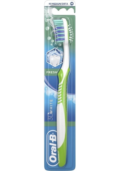 Oral-B 3D White Fresh Diş Fırçası Medium