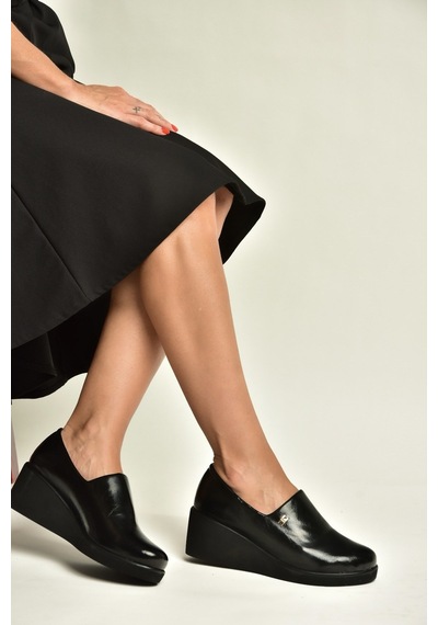 Fox Shoes Z602181660 Siyah Rustik Günlük Kadın Ayakkabı