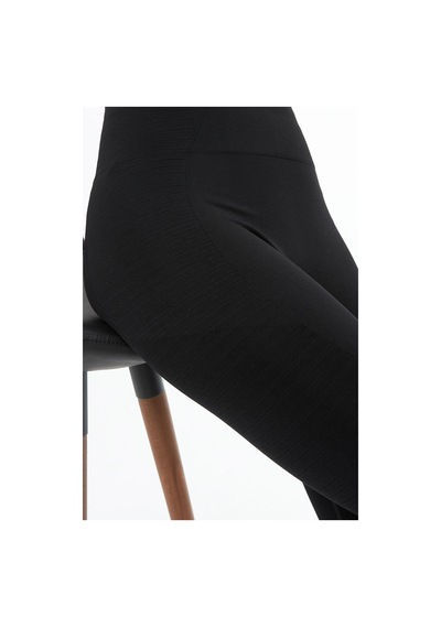Cottonhill Siyah Yüksek Bel Toparlayıcı Seamless Kadın Spor Tayt SiYAH Siyah
