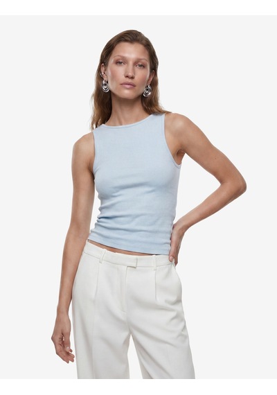Koton Pamuklu Slim Fit Kolsuz Kayık Yaka Bluz Mavi 6sak10029ek