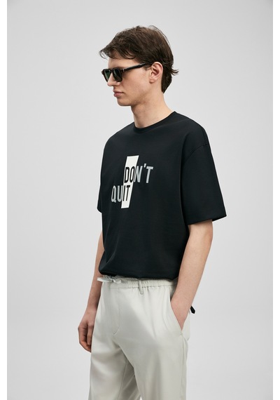 Lufian Carl Modern Grafik T- Shirt Siyah Siyah 111020285100100