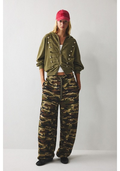 Defacto Loose Fit Kapüşonlu Düğme Detaylı Crop Napolyon Hırka I9652ax26aukh22 Haki-kh22
