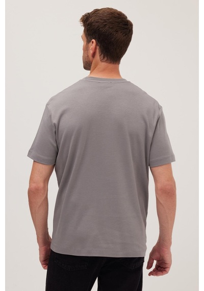 Tudors Unisex Relax Fit Rahat Kesim %100 Pamuk Yumuşak Dokulu Hafif Kalın Gri Bisiklet Yaka Tişört-36911 Gri