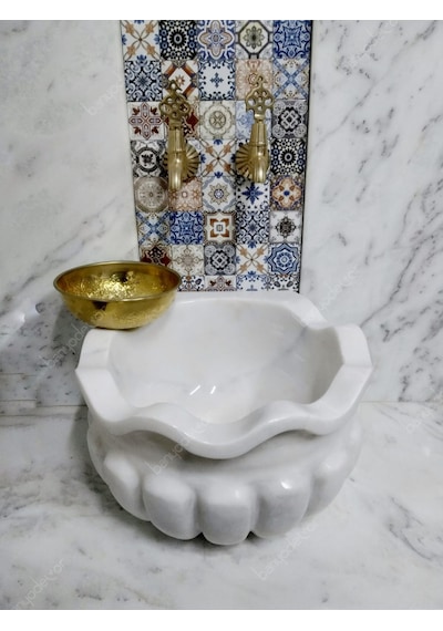 Dalgalı Beyaz Mermer Kurna