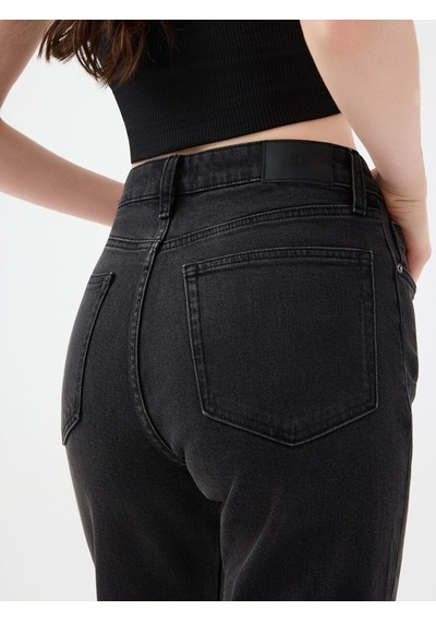 LOFT Comfort Straight Comfort Fit Kadın Pantolon Lf2037062 Q1.v1 Denim LOFT Comfort Straight Comfort Fit Kadın Pantolon Lf2037062 Q1.v1 Denim