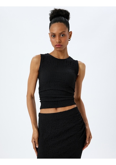 Koton Dokulu Slim Fit Bisiklet Yaka Kolsuz Bluz Siyah 5sak70005uk Siyah