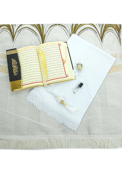 Hediyelik Kuran-ı Kerim, Eşarp, Tesbih Ve Seccade Kabe Maketi Seti Beyaz