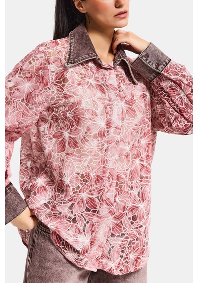 it's basic Kadın Pembe 4s6-157 Oversize Özel Tasarım Dantel Ve Gül Detaylı Denim Yakalı Gömlek Ceket