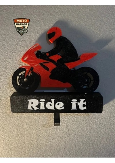 3d Hareketli Motorcu Figürlü Anahtarlık Askısı Ön Kaldıran Motosiklet Tasarımı