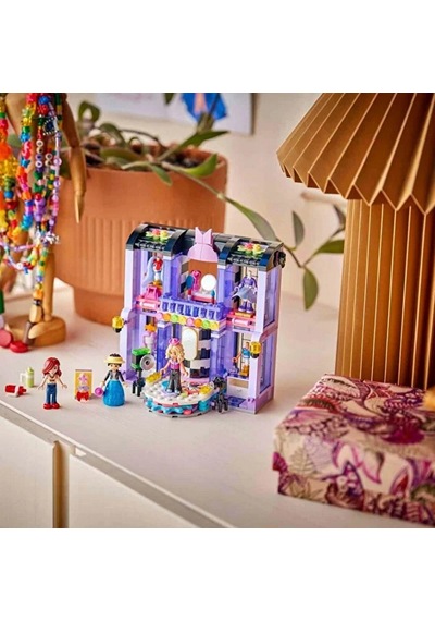 Heartlake Şehri Defilesi 42685 Standart