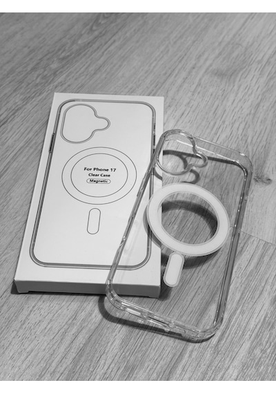 Apple Uyumlu iPhone 17 Magsafe Kablosuz Şarj Özellikli Şeffaf Silikon Kılıf Şeffaf