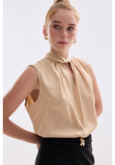 Sateen Yaka Detaylı Saten Bluz - Camel-136679 CAMEL