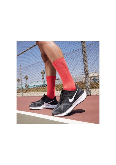 Nike Air Zoom Structure 25 Kadın Koşu Ayakkabısı Dar Kalıptır 1 Beden Büyük Alınız Siyah