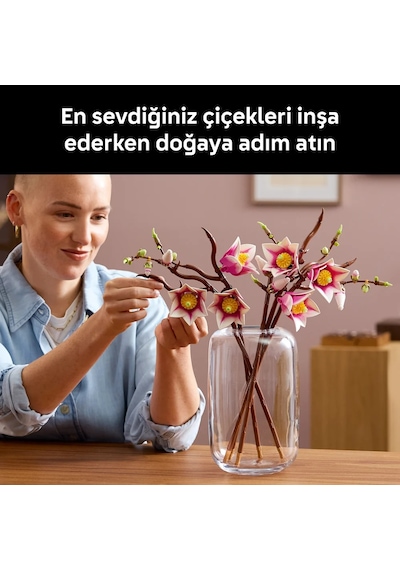 LEGO® Botanicals Manolya Dalları 11510 - Yetişkinler için Çeşitli Detaylar İçeren Çiçek Buketi Model Yapım Seti (435 Parça)
