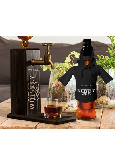 Bk Gift Kişiye Özel Kabartma İsimli Musluklu Doğal Ahşap İçki Standı Ve Siyah İçki Şişesi Tişörtü Hediye Seti, Home Bar, Viski Çeşmesi, Ahşap İçecek Çeşmesi-11
