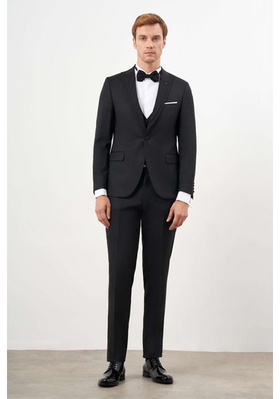 Morven Erkek Siyah Poliviskon Ceromonia Jakar Desen Slim Fit Sivri Çıkma Yaka Damatlık 24mc055018001 Siyah Morven Erkek Siyah Poliviskon Ceromonia Jakar Desen Slim Fit Sivri Çıkma Yaka Damatlık 24mc055018001 Siyah