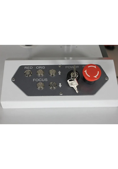 30w Oto Fokus Masalı Bilgisayarlı Fiber Lazer Markalama Makinesi