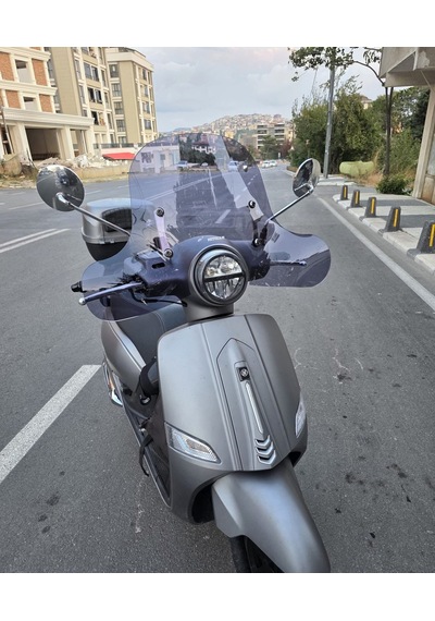 Motocam Mondial Exon 125 Ön Cam 2023-2026 Model 39cm Füme Renkli 4mm Elcikli Aparatsız