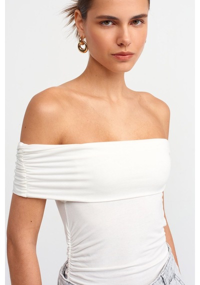 Hiccup Omuzdan Askılı, İnce Beli Sıkıştırmalı Bodycon Üst Beyaz