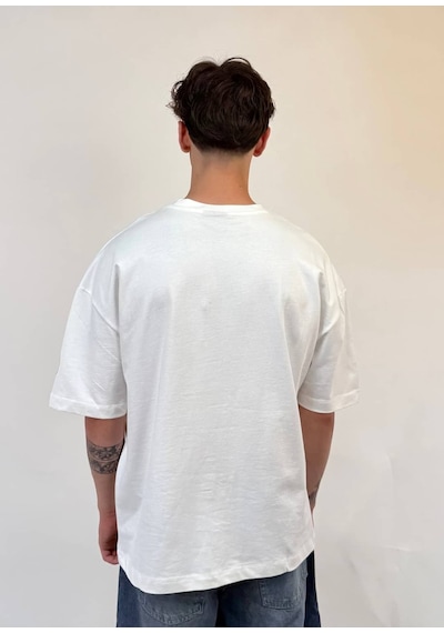 Zaee Script Taş İşlemeli Oversize Tişört Beyaz