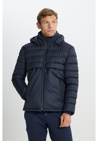 AC&Co / Altınyıldız Classics Erkek Lacı Standart Fit Normal Kesim Çıkma Kapüşon Dik Yaka Yan Cepli Mont Lacivert AC&Co / Altınyıldız Classics Erkek Lacı Standart Fit Normal Kesim Çıkma Kapüşon Dik Yaka Yan Cepli Mont Lacivert