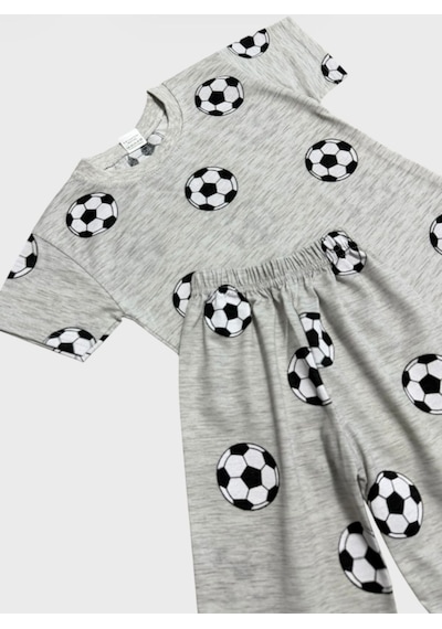 Aliş Kids Erkek Çocuk Pamuklu Gri Futbol Topu Desenli Kısa Kollu Şortlu Yazlık Pijama Takımı Aliş Kids Erkek Çocuk Pamuklu Gri Futbol Topu Desenli Kısa Kollu Şortlu Yazlık Pijama Takımı