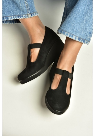 Fox Shoes Z602281702 Siyah Süet Dolgu Tabanlı Kadın Ayakkabı