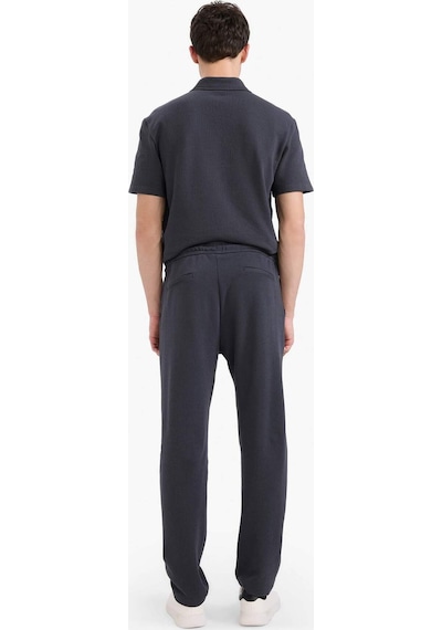DeFacto Regular Fit Eşofman Altı Beli Bağcıklı Cep Detaylı Düz Paça D9701AX25SPAR214