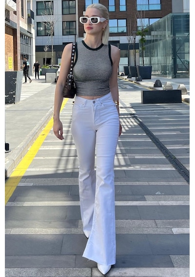 Madmext Kadın Beyaz Yırtmaçlı Likralı İspanyol Paça Jean Pantolon Mg1518 Beyaz Madmext Kadın Beyaz Yırtmaçlı Likralı İspanyol Paça Jean Pantolon Mg1518 Beyaz
