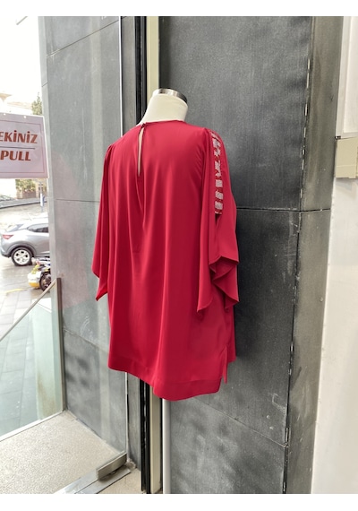 Pera Moda Yanları Boncuklu Zarif Kollu Uzun Oversize Büyük Beden Kadın Gömlek Kırmızı