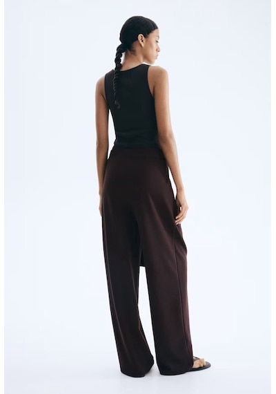 Ribana Classic Kadın Relax Fit Rahat Kesim Krep Kumaş Yüksel Bel Geniş Paça Kuşaklı Esnek Pantolon 4715 Kahve Ribana Classic Kadın Relax Fit Rahat Kesim Krep Kumaş Yüksel Bel Geniş Paça Kuşaklı Esnek Pantolon 4715 Kahve