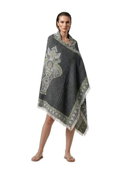 Brandsmiths Green-black Elephant Kimono Sarı