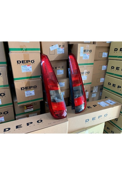 Ford Fiesta 5 Kapı 2002-2005 Arası Depo Sağ Ve Sol Stop Lambası 2s61-13a602-bg / 2s61-13a603-bg