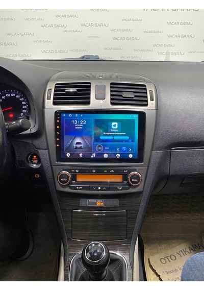Toyota Avensıs 2009-15 9" Uyumlu Androıd Multimedya Gerçek 2/32 Kablosuz Carplay Geri Görüş Kameralı 9"